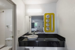 motel 6 overland park ks