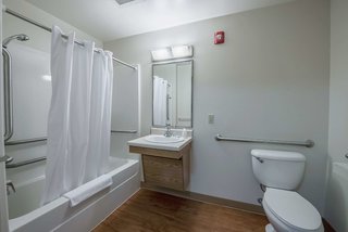 hometowne studios by red roof columbus