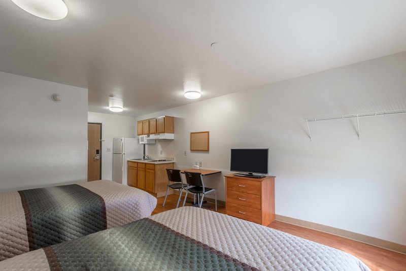 hometowne studios by red roof columbus