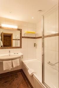 Ferienhotel Sonnenhof,Schwaz>>Ramsau Im Zillertal,4 star