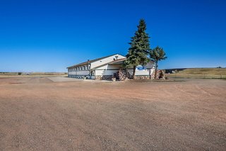 Rodeway Inn Gateway To Medora T-Roosevelt & Makoshika State Park,Glasgow>>Beach,3 star