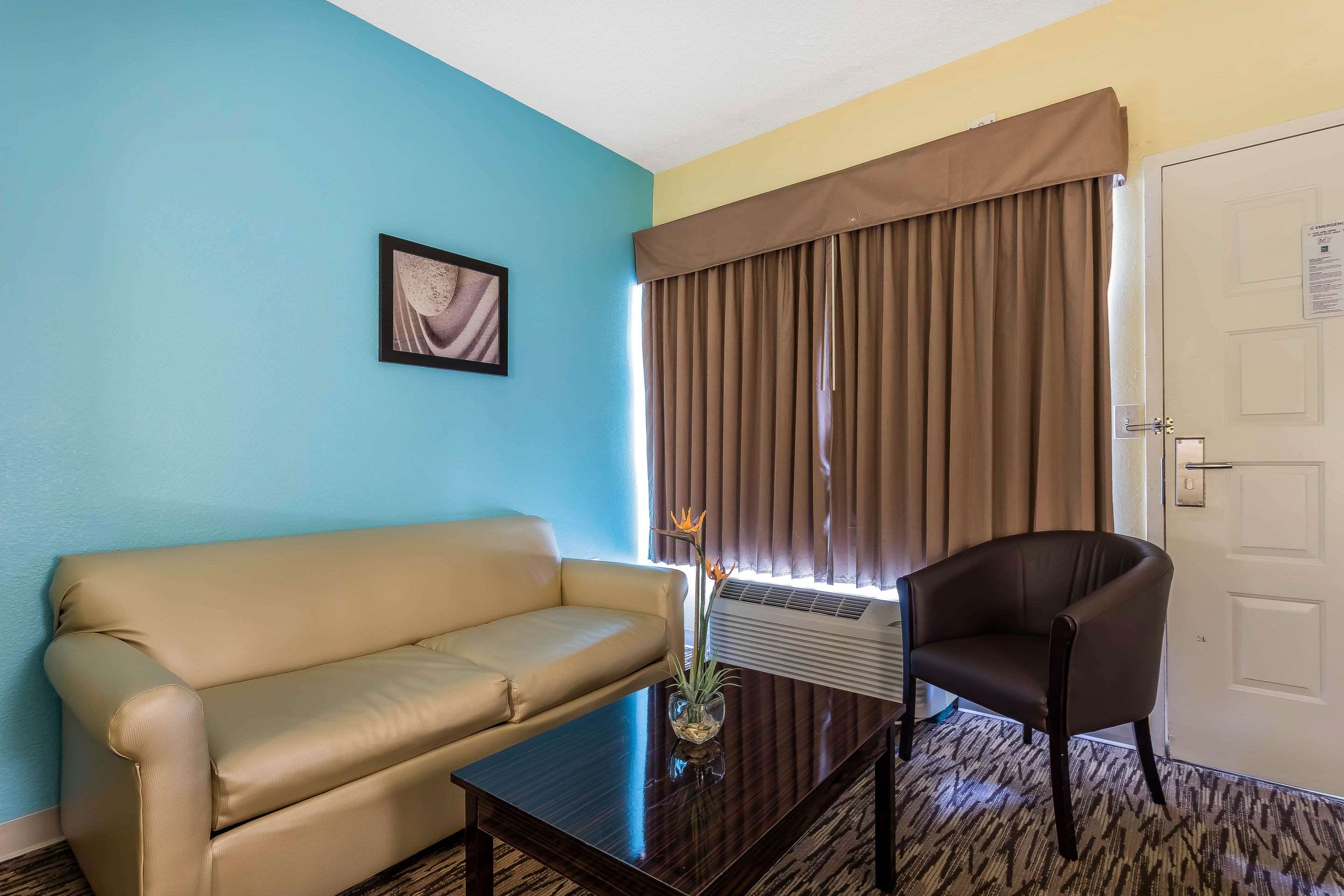 boca suites deerfield beach surestay collection by bw