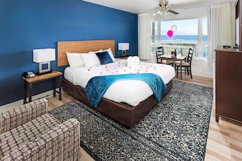 clarion inn surfrider resort