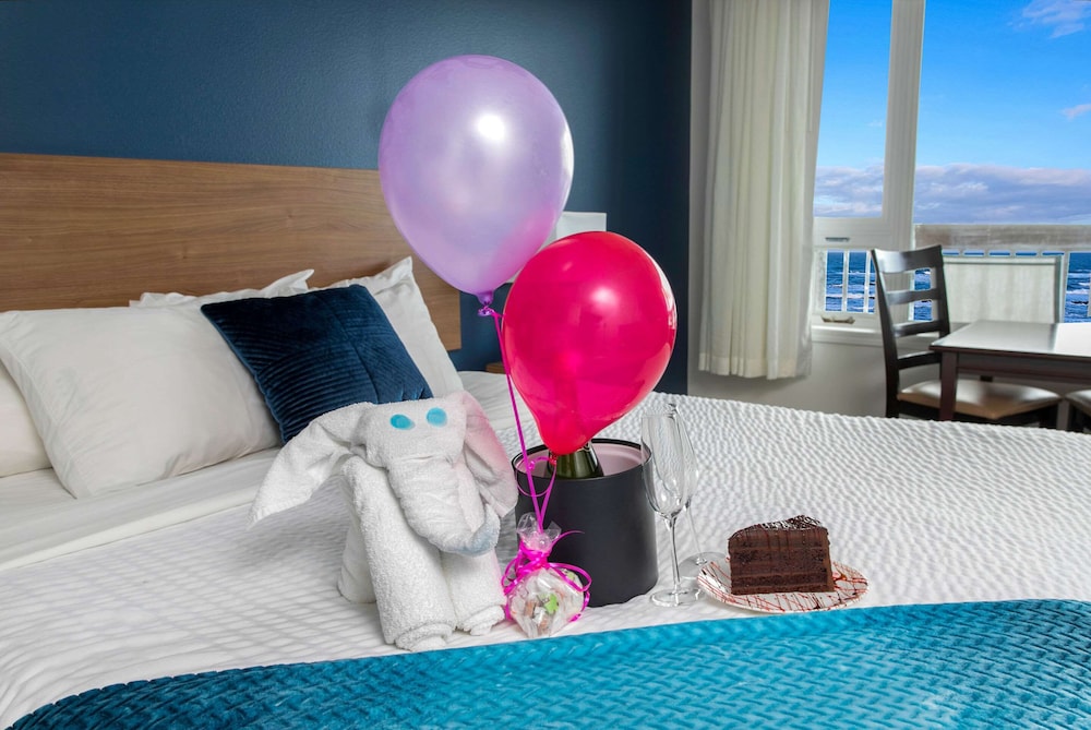 clarion inn surfrider resort