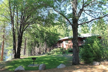 Mount Shasta Resort,California>>Barstow,3 star