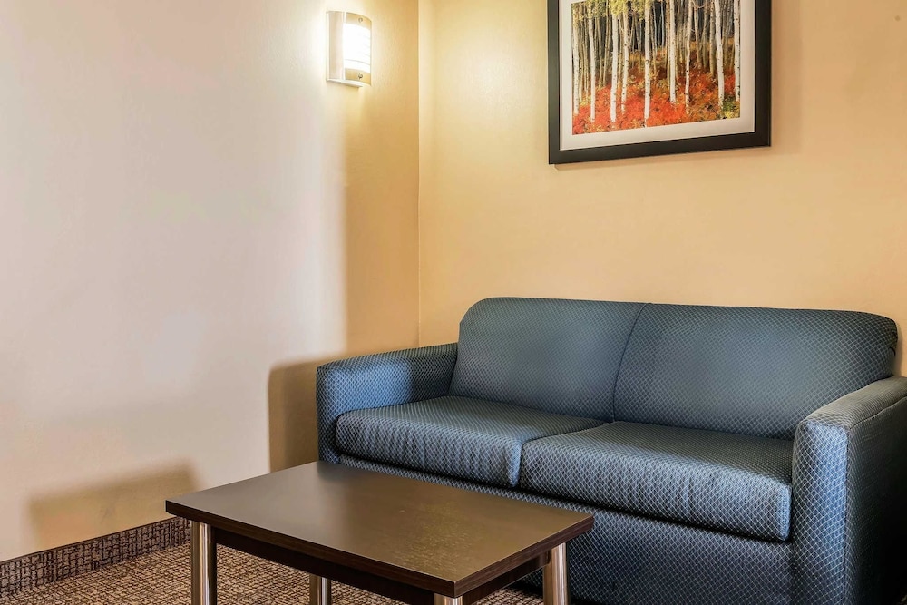 comfort suites miamisburg dayton south