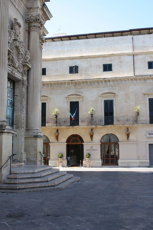 suite hotel santa chiara