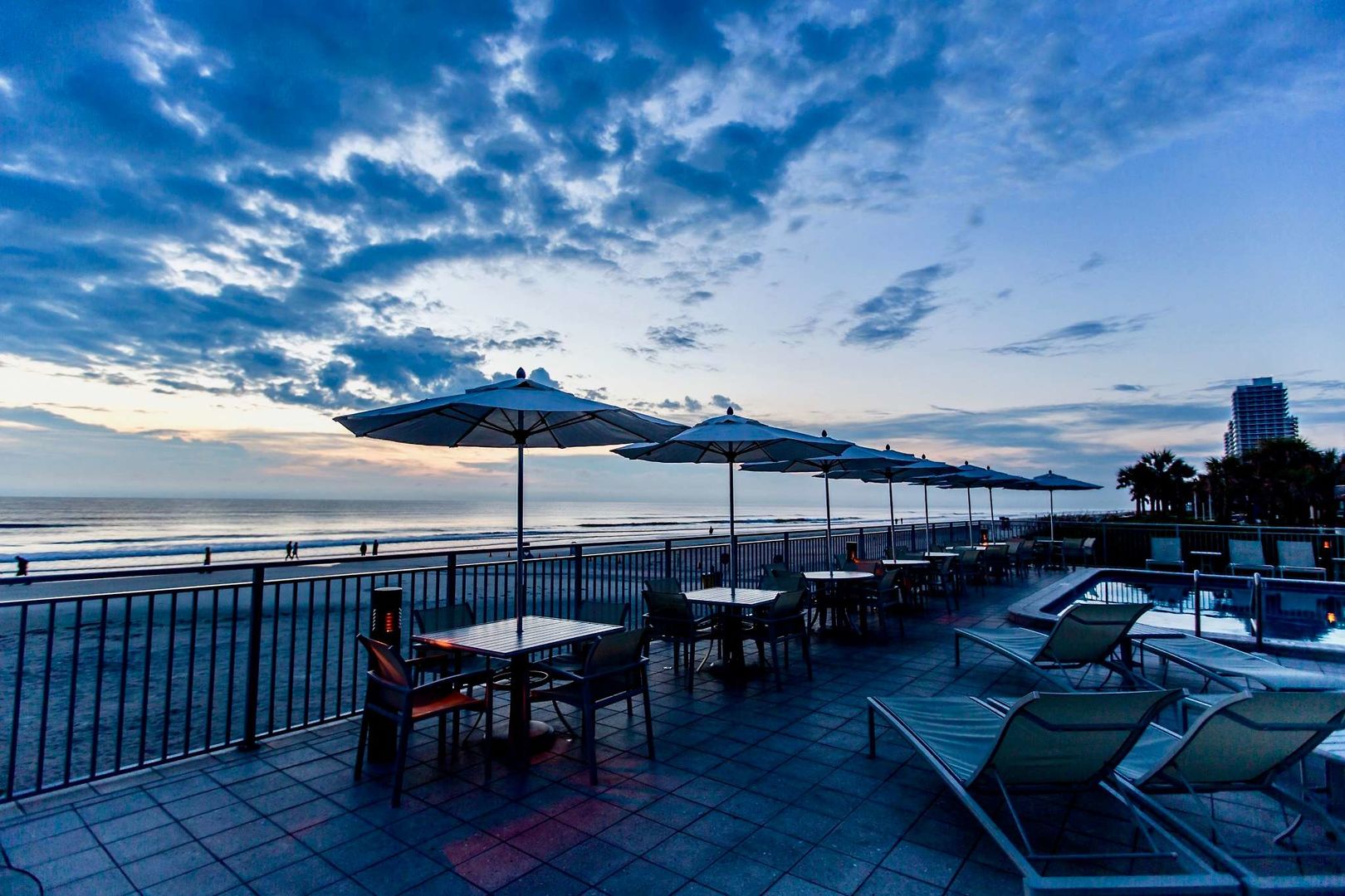 georgian inn beach club