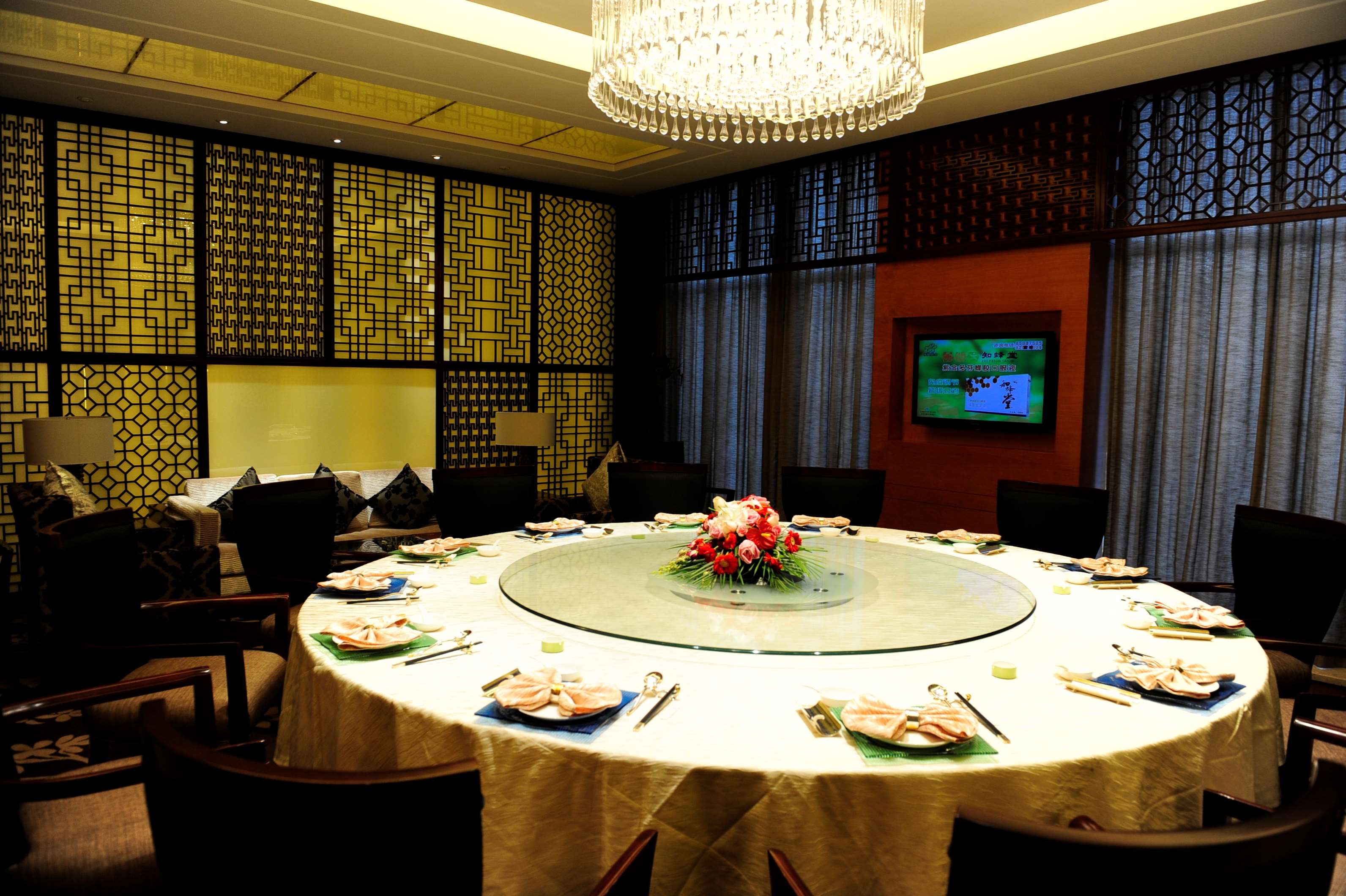 gloria grand hotel wuxi