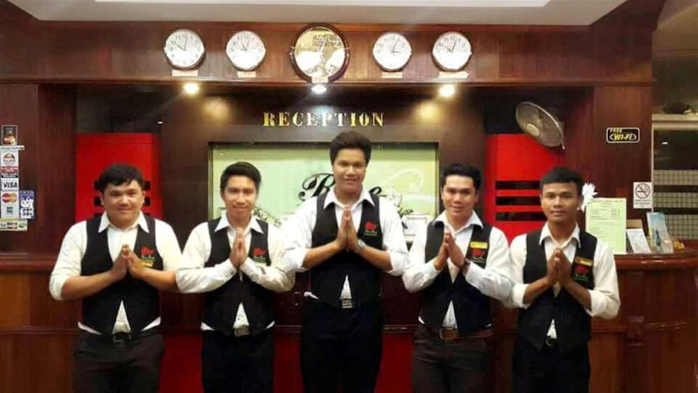new rose boutique hotel
