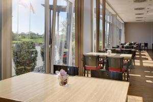 holiday inn express frankfurt airport by ihg
