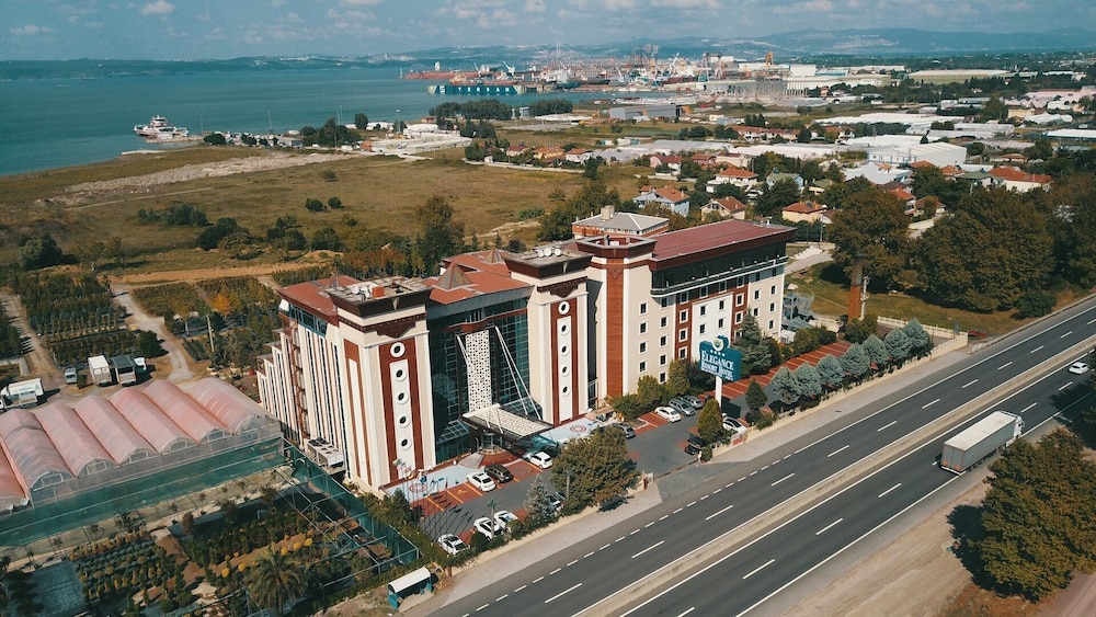 elegance resort hotel spa wellness aqua