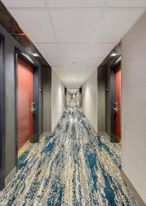 portlander inn and marketplace