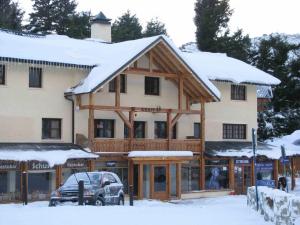Refugio Knapp,,3 star