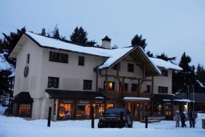 Refugio Knapp,,3 star