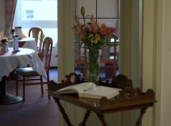 hotel maxim