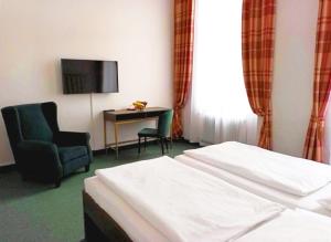 hotel maxim