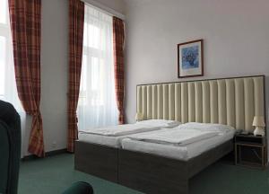 hotel maxim