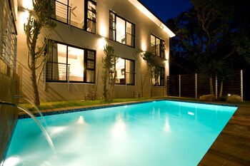 the hub boutique hotel