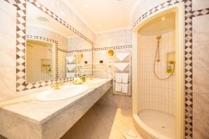 dienten am hochkoenig