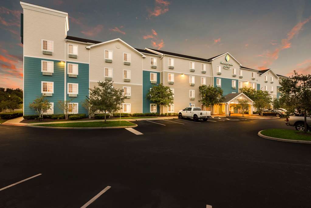 extended stay america select suites orlando east