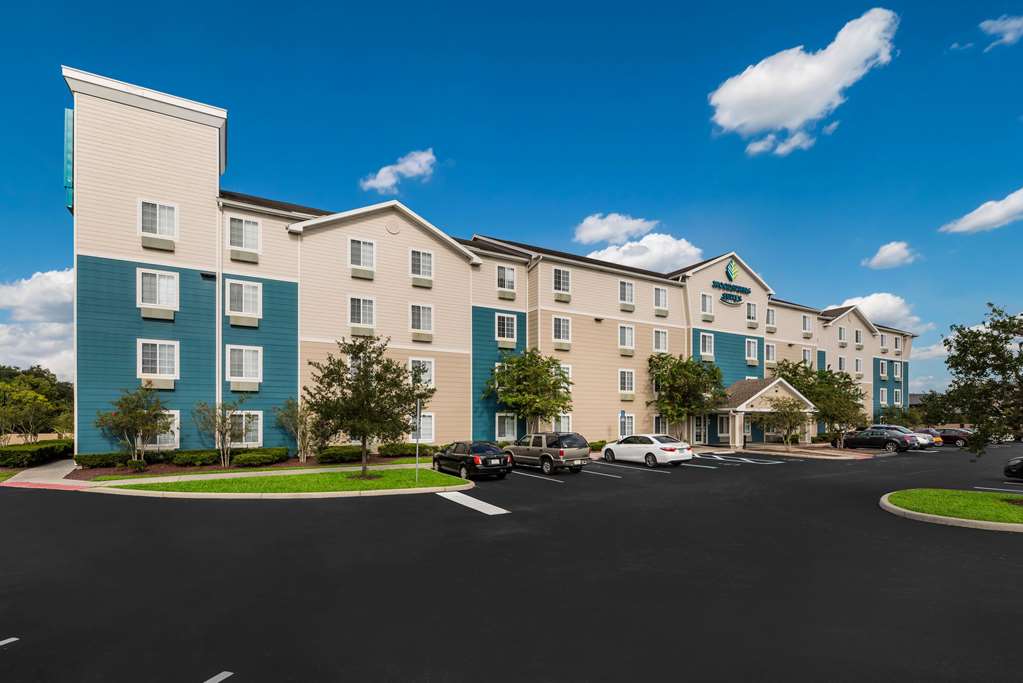 extended stay america select suites orlando east