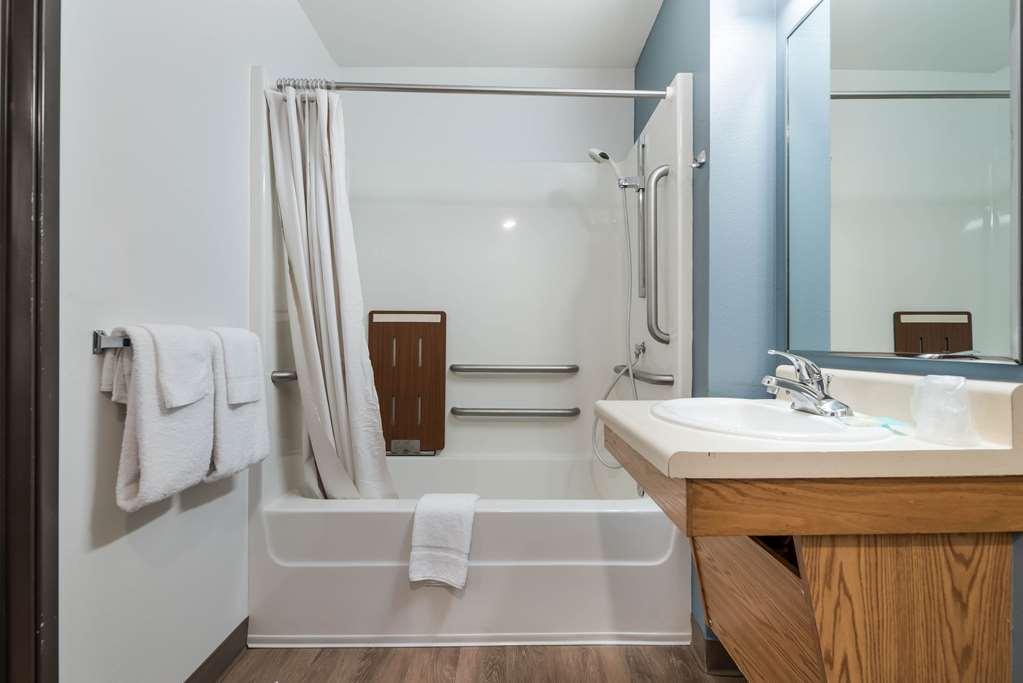 extended stay america select suites orlando east