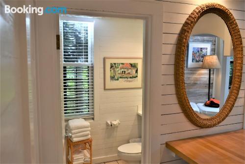 simonton court historic inn and cottages