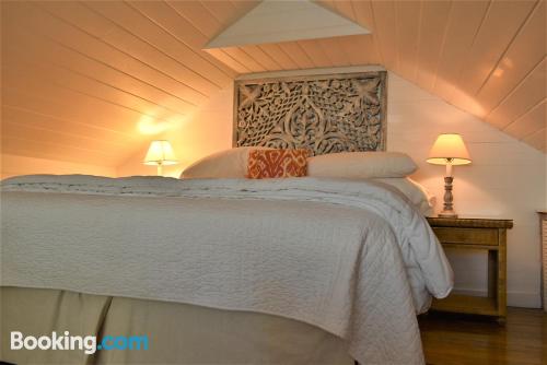 simonton court historic inn and cottages