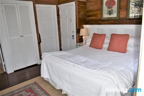 simonton court historic inn and cottages