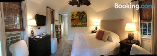 simonton court historic inn and cottages