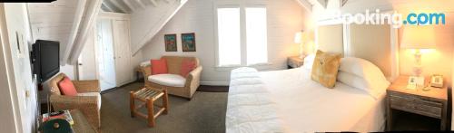 simonton court historic inn and cottages