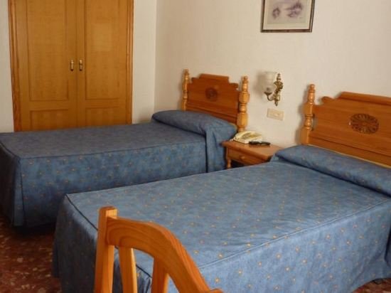 loncle pere habitacions