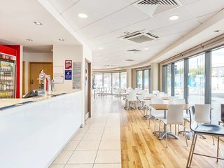 travelodge london greenwich