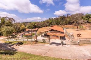 taua hotel and convention caete