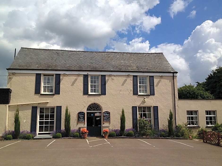 Castle Lodge Hotel,Bristol>>Bridstow,3 star