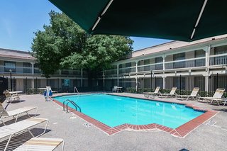 Studio 6 Denton, Tx - Unt,Near University Of North Texas,3 star