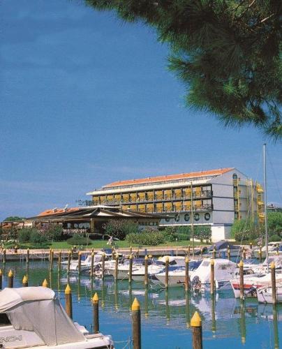 hotel marina uno