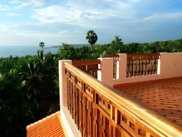 sun tara beach resort