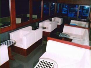 Hotel Highway Garden,Edapalli>>Chempu,3 star