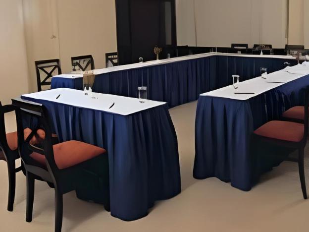 hotel highway garden