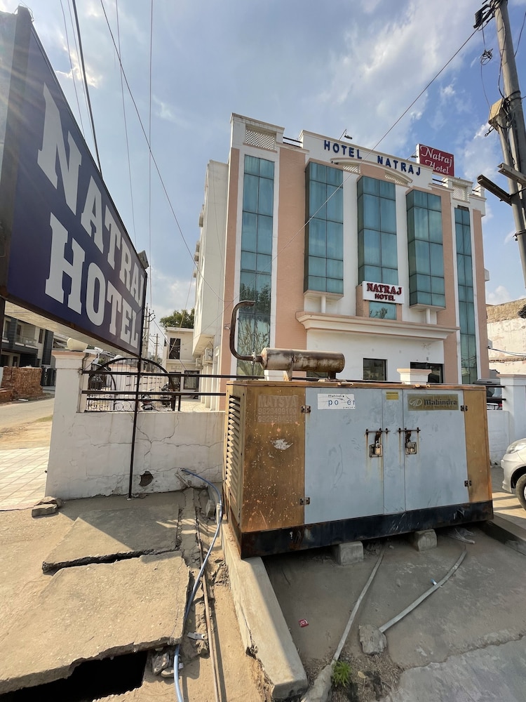 hotel natraj