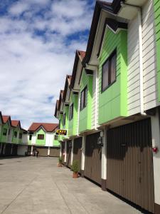 hollywood drive in hotel