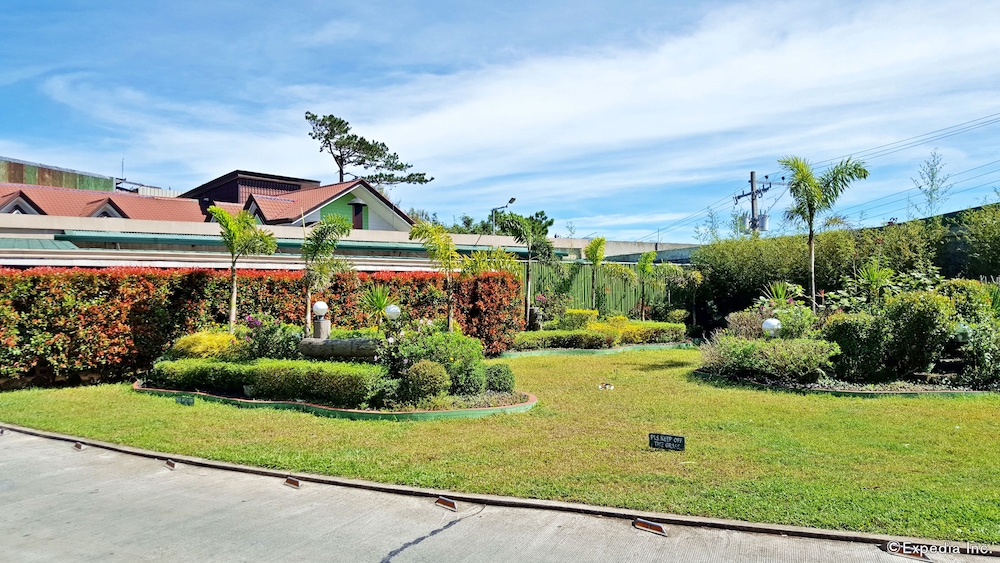 hollywood drive in hotel