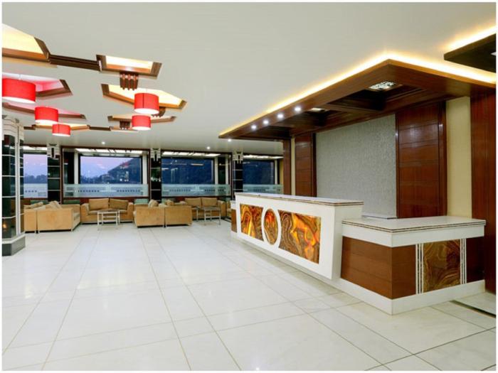 hotel subash international