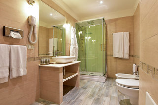 Hotel Cala Caterina,Cala Caterina>>Cagliari,4 star