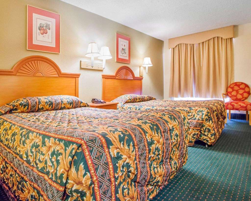 rodeway inn mount laurel hwy 73