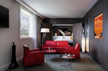 pullman paris la defense hotel