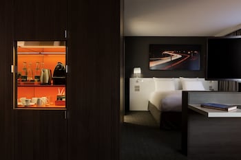 pullman paris la defense hotel