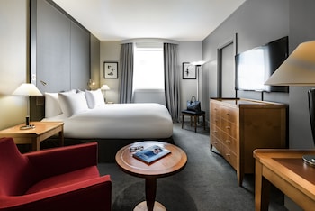 pullman paris la defense hotel